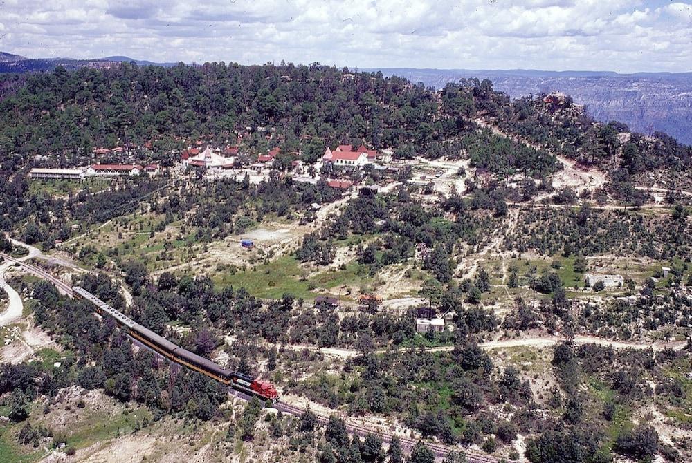 Areponapuchi Hotel Mansion Tarahumara מראה חיצוני תמונה