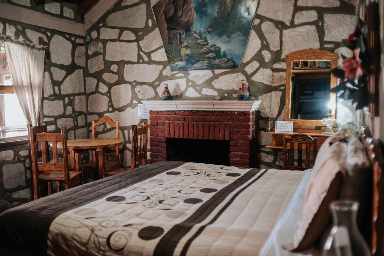 Areponapuchi Hotel Mansion Tarahumara מראה חיצוני תמונה