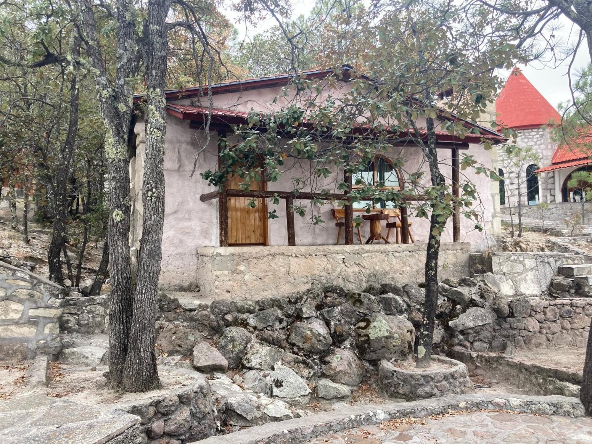 Areponapuchi Hotel Mansion Tarahumara מראה חיצוני תמונה