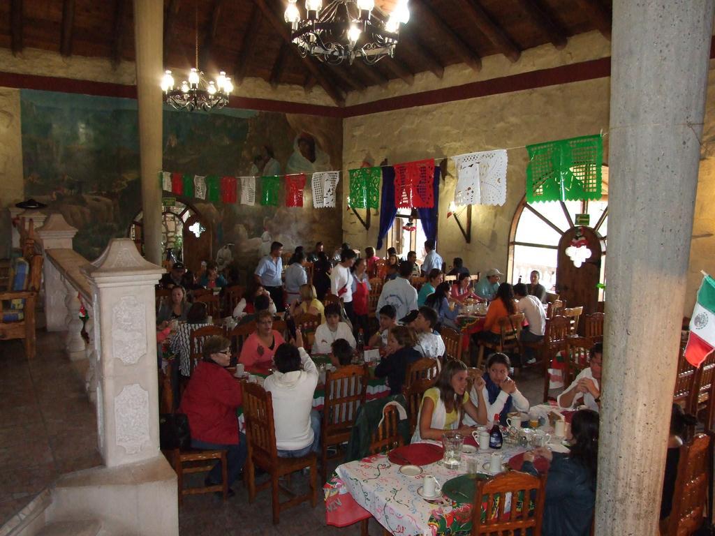 Areponapuchi Hotel Mansion Tarahumara מראה חיצוני תמונה