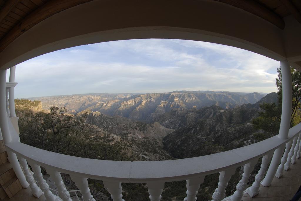 Areponapuchi Hotel Mansion Tarahumara מראה חיצוני תמונה