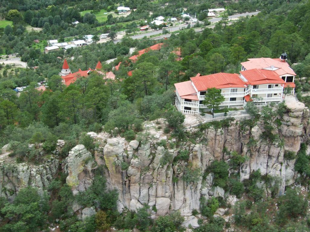 Areponapuchi Hotel Mansion Tarahumara מראה חיצוני תמונה