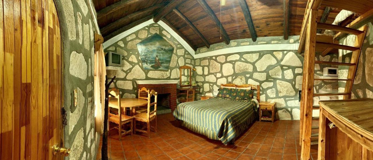 Areponapuchi Hotel Mansion Tarahumara מראה חיצוני תמונה